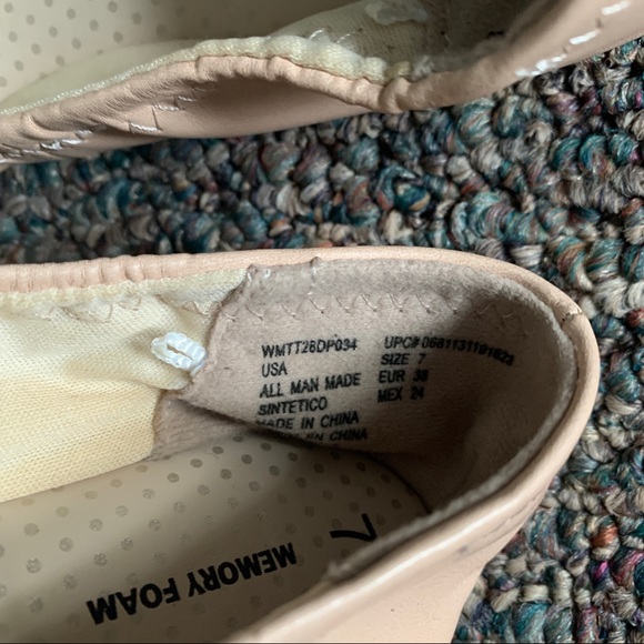Pale pink flats, memory foam size 7 - Picture 5 of 6